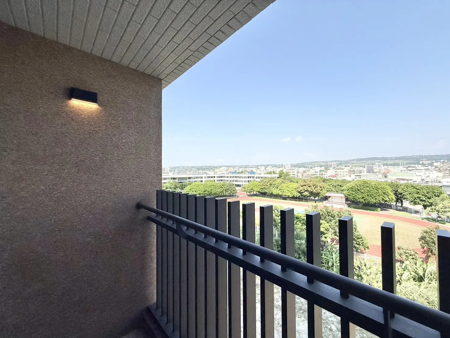 S 11755747 0