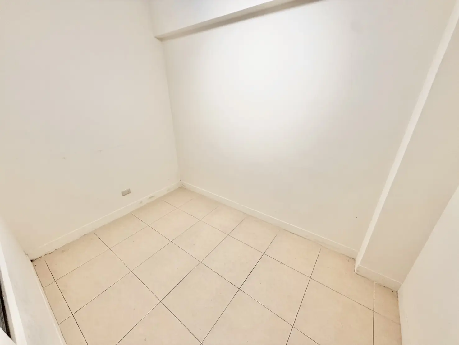 S 50274448 0