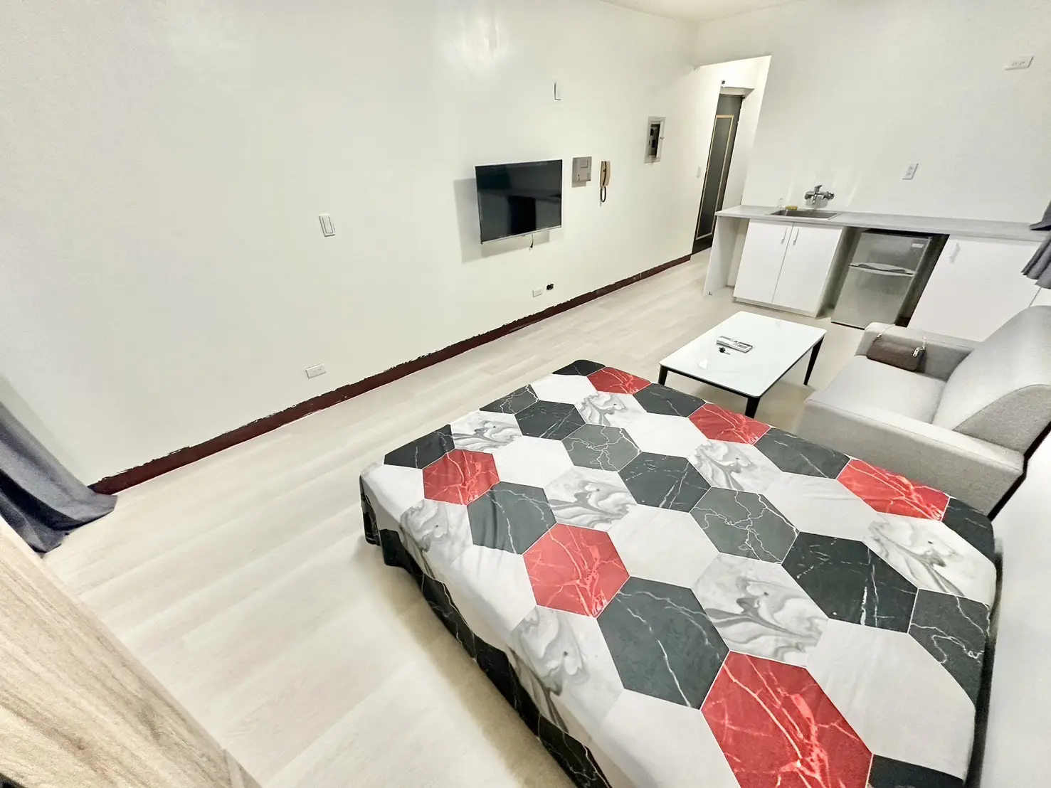 S 90743192 0