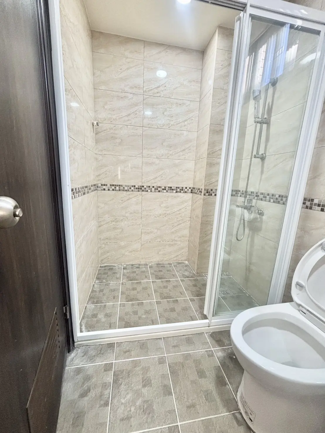 S 239280269 0