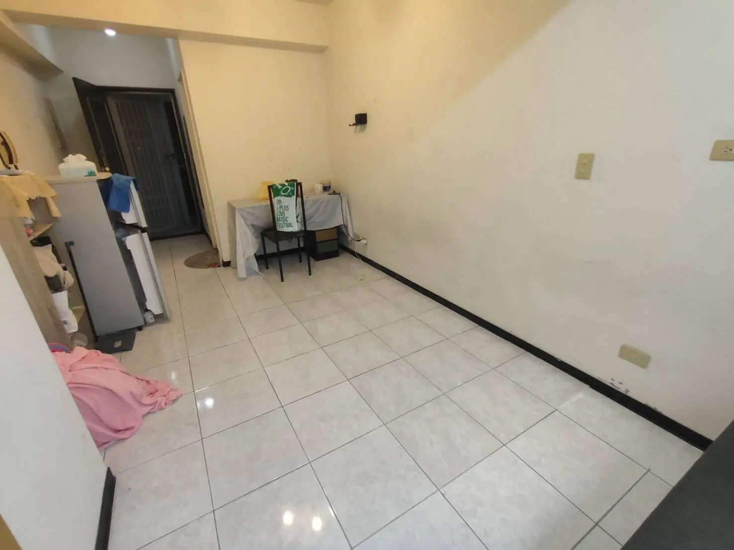 S 50372887 0