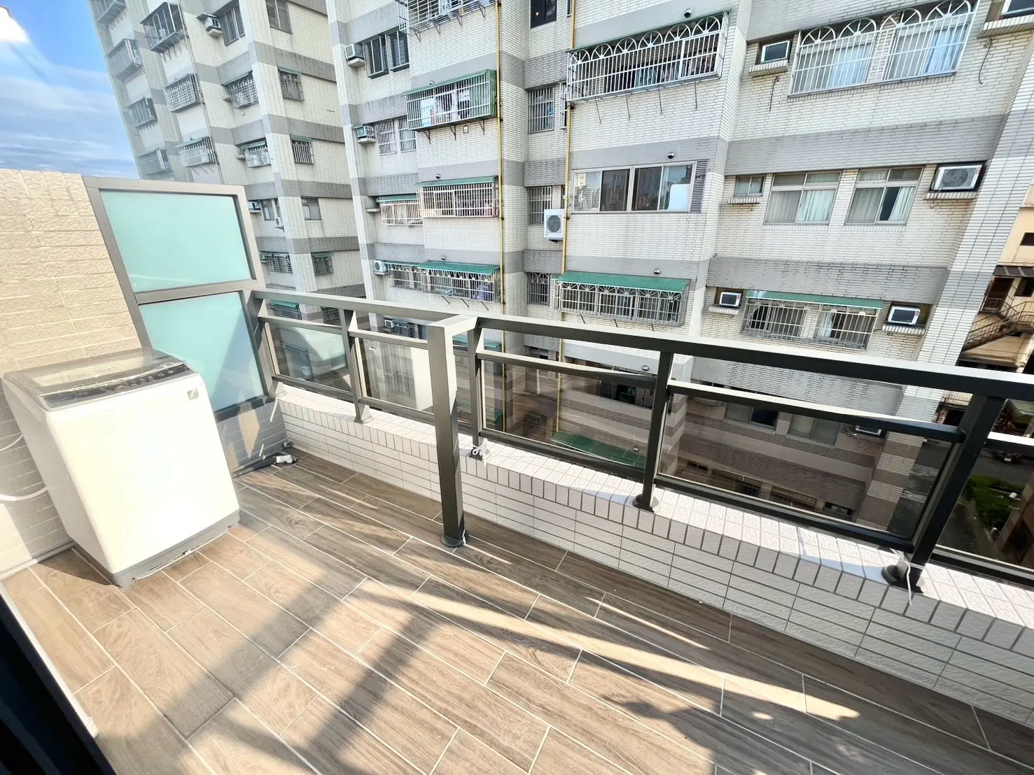 S 603799563 0