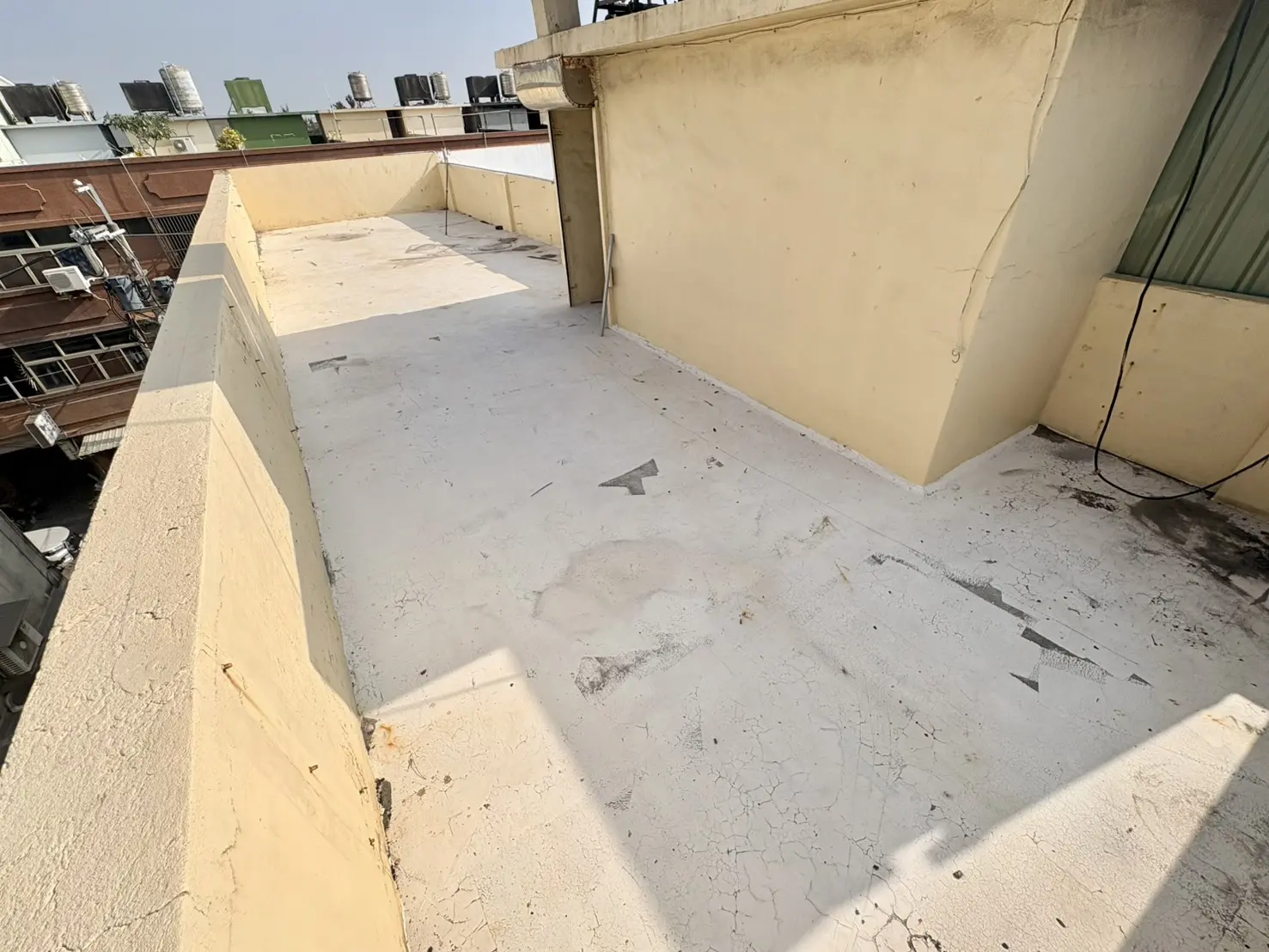 S 47718449 0