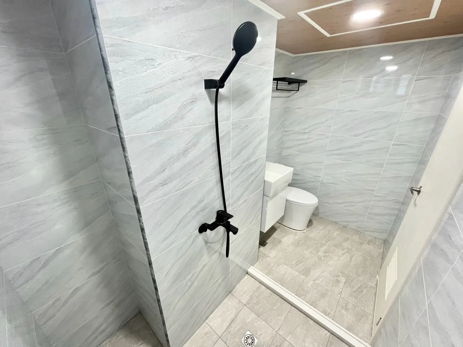 S 603799562 0