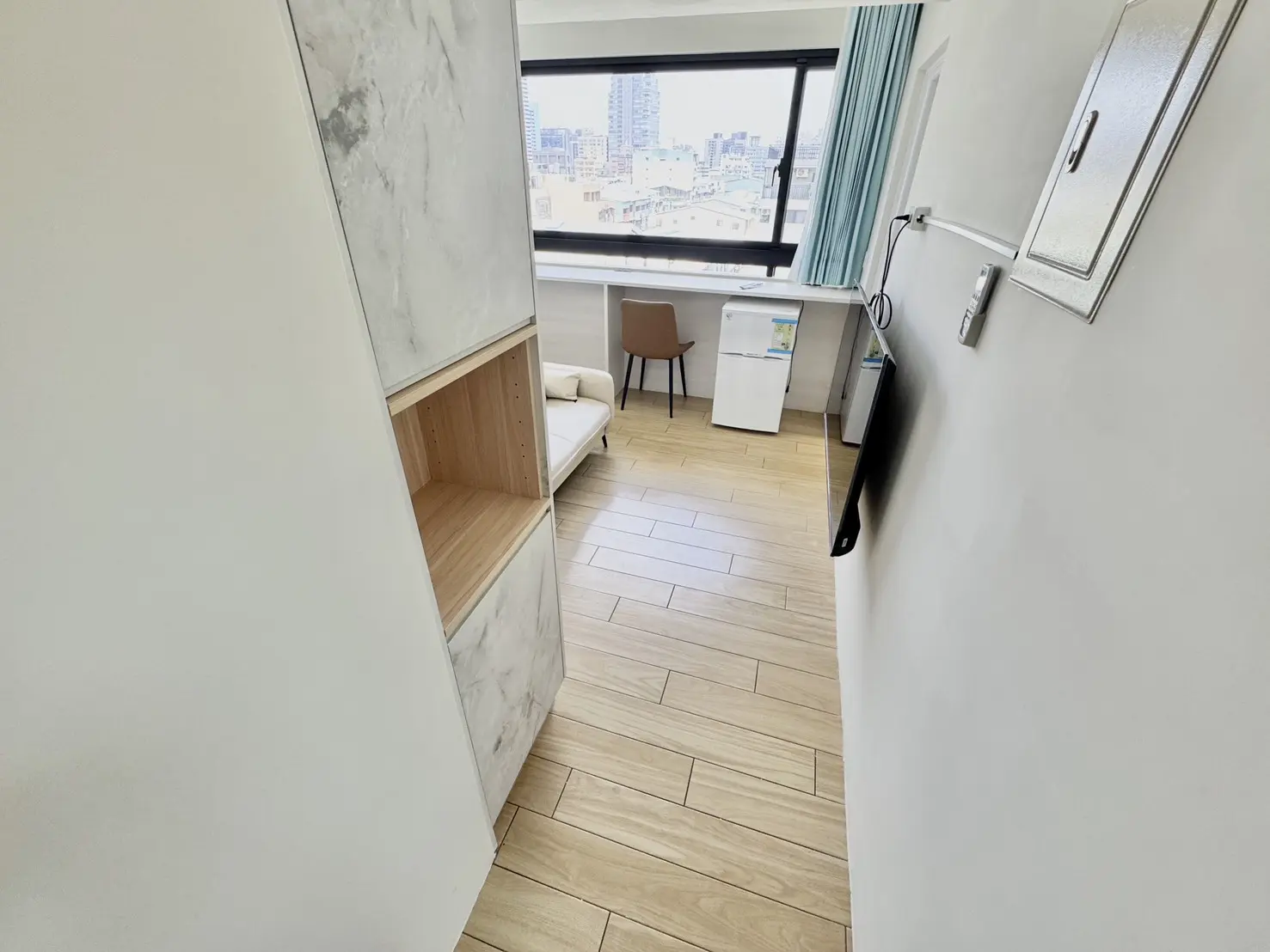 S 50577817 0