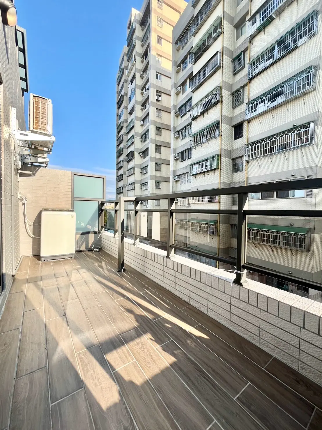 S 603799564 0